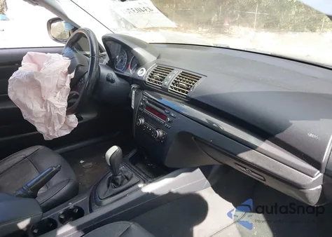 2011 BMW 128I z USA, uszkodzony, nr VIN WBAUP7C57BVK78586